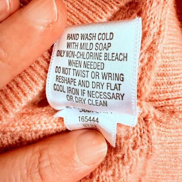 Garnet Hill 100% Cashmere Ribbed Boatneck Sweater S - Picture 9 of 9